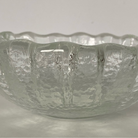 Recycled Glass Bowl Candy Dish 5” Clear Petal Style Flower Shape Heavy Trinket - Picture 3 of 15